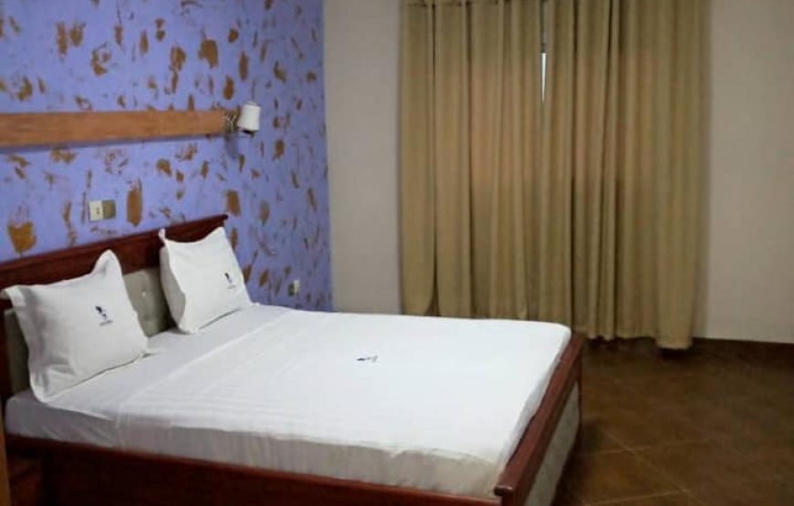 LIVELY HOTEL DOUALA