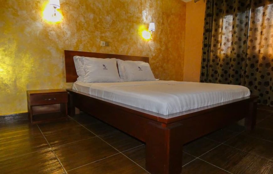 LIVELY HOTEL DOUALA