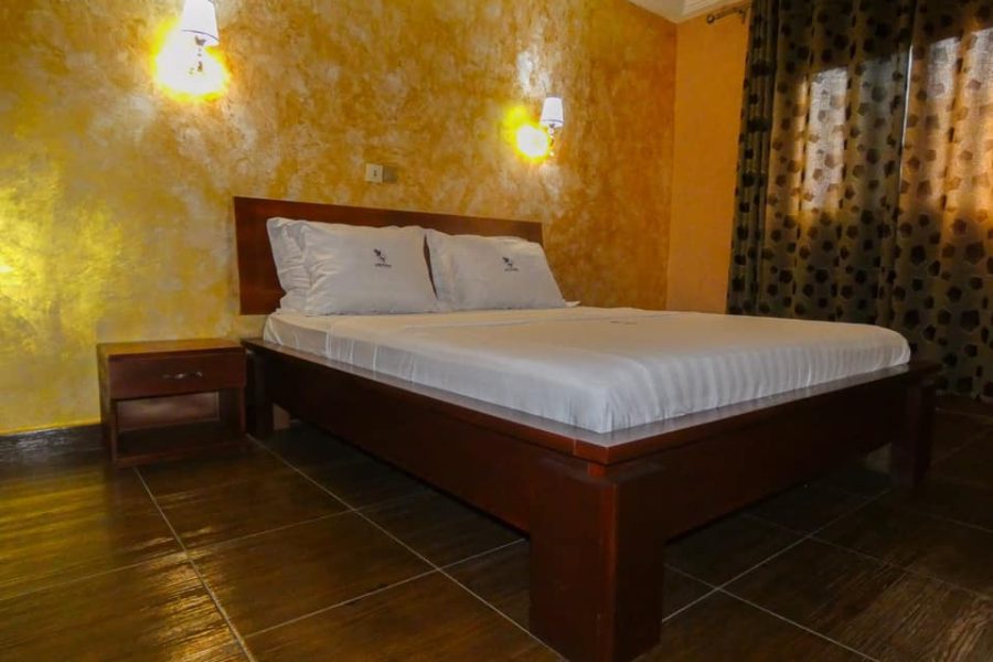 LIVELY HOTEL DOUALA